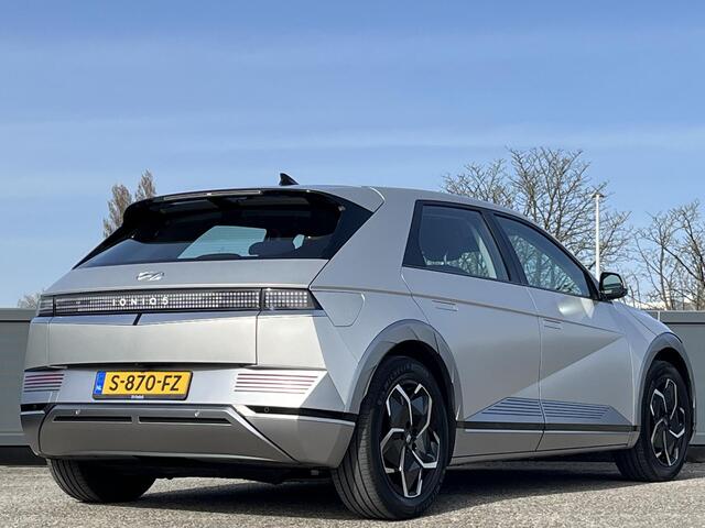 Hyundai IONIQ 5 Style++ 58 kWh | Trekhaak afneembaar | Warmtepomp | Camera & Pdc | Elektrische achterklep | Navigatie grote scherm | Lage kmstand |