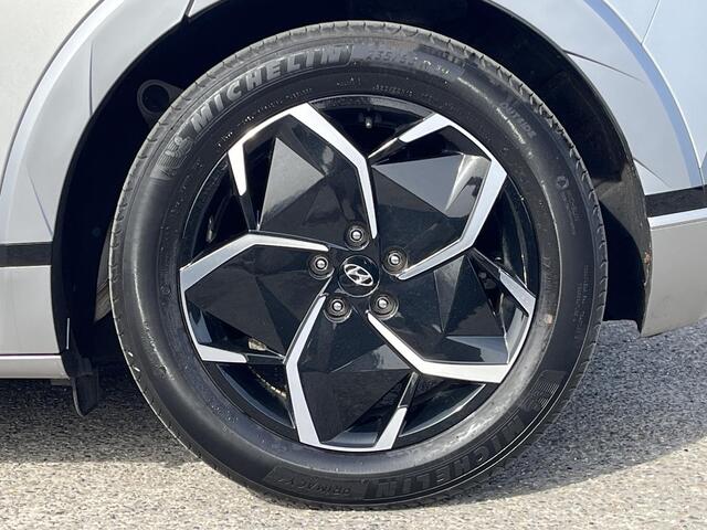 Hyundai IONIQ 5 Style++ 58 kWh | Trekhaak afneembaar | Warmtepomp | Camera & Pdc | Elektrische achterklep | Navigatie grote scherm | Lage kmstand |