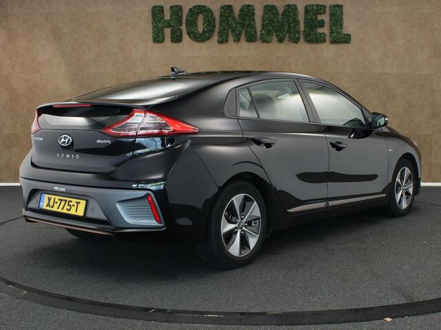 Hyundai IONIQ Comfort EV - ORIGINEEL NEDERLANDSE AUTO - SOH 100%!! - ACHTERUITRIJ CAMERA - NAVIGATIE - PARKEERSENSOREN ACHTER - ADAPTIVE CRUISE CONTROL - KEYLESS ENTRY & START