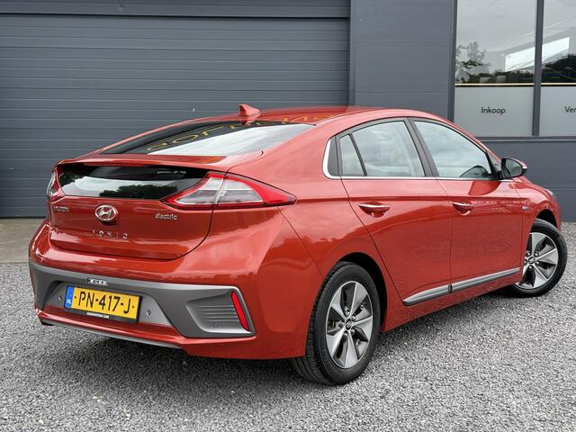 Hyundai IONIQ Premium EV Navi,Leder,Dodehoek,Schuifdak,Camera,Clima,Cruise,Stoelverwarming V+A,Stuurverwarming,Pdc V+A,Nieuwe Apk bij Aflevering