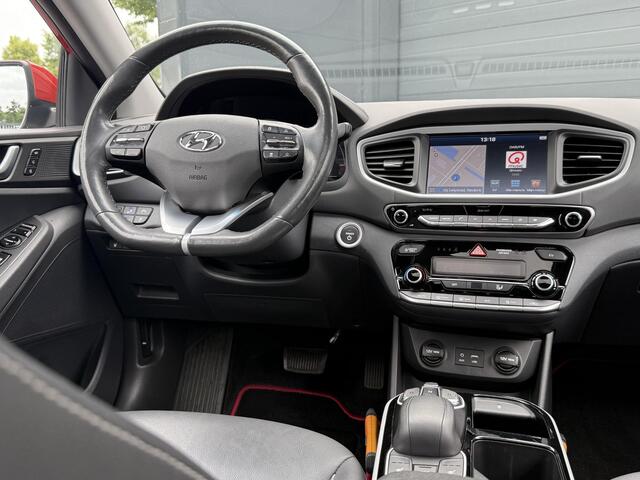 Hyundai IONIQ Premium EV Navi,Leder,Dodehoek,Schuifdak,Camera,Clima,Cruise,Stoelverwarming V+A,Stuurverwarming,Pdc V+A,Nieuwe Apk bij Aflevering