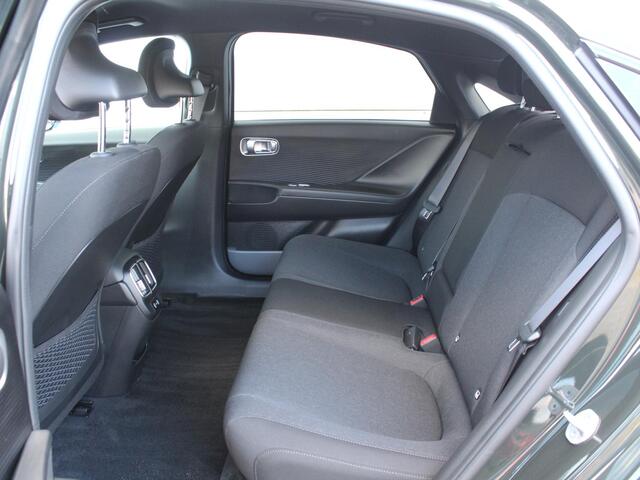 Hyundai IONIQ 6 Connect 77.4 kWh / Incl. ¤10.000,- Voorraadvoordeel / Rijklaarprijs / Direct Leverbaar /