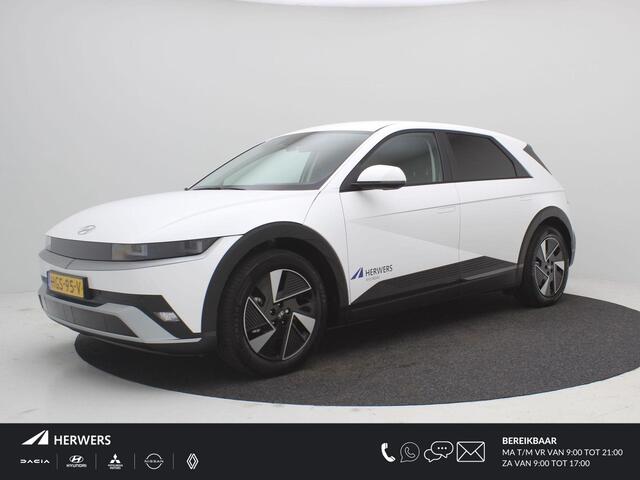 Hyundai IONIQ 5 Connect+ 84 kWh / Mat Wit / Navigatie + Apple Carplay/Android Auto / Stoel- + Stuurverwarming / Climate Control / Warmtepomp /