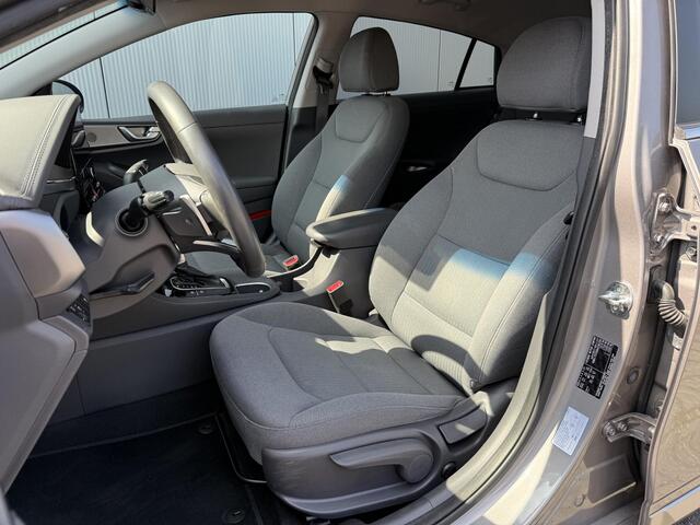 Hyundai IONIQ 1.6 GDi PHEV Comfort Automaat / Navigatie / Apple Carplay & Android Auto / Achteruitrijcamera / Climate Control / Infinity Audio / Cruise Control /