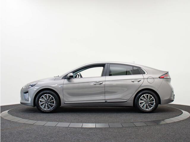 Hyundai IONIQ Comfort EV 38 kWh | Trekhaak | all-seasonbanden | warmtepomp