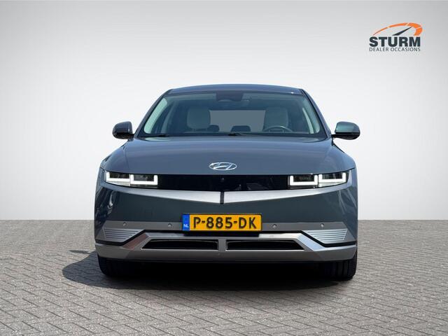 Hyundai IONIQ 5 Lounge AWD 73kWh Speciaal Interieur! | Lounge Stoelen | Head-Up Display | BOSE Audio | Vol-Leder | 360° Camera | Stuur- + Stoelverwarming | 20'' Velgen | Rijklaarprijs!
