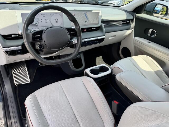 Hyundai IONIQ 5 Lounge AWD 73kWh Speciaal Interieur! | Lounge Stoelen | Head-Up Display | BOSE Audio | Vol-Leder | 360° Camera | Stuur- + Stoelverwarming | 20'' Velgen | Rijklaarprijs!