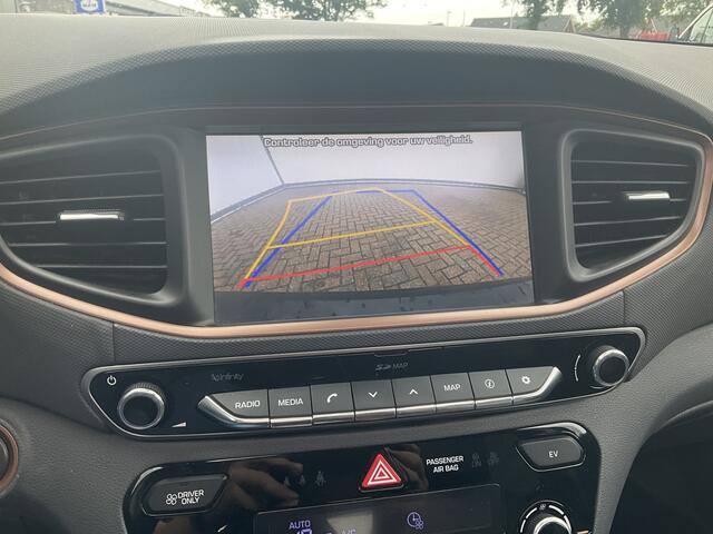Hyundai IONIQ Premium EV Pano Leder Nav/Cam Stoel/Stuurverw Carplay NAP!