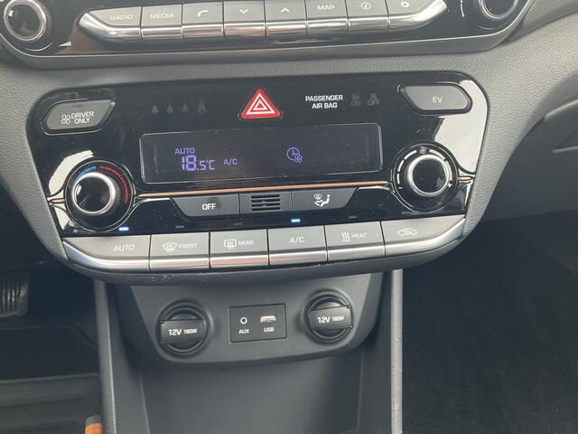 Hyundai IONIQ Premium EV Pano Leder Nav/Cam Stoel/Stuurverw Carplay NAP!