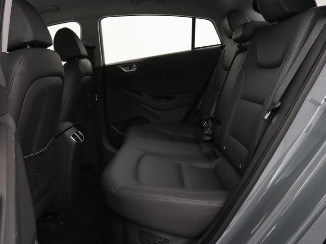 Hyundai IONIQ 1.6 GDi Premium+ | Stoelventilatie | Leder | Trekhaak | Camera | Memory | Infinity Sound | Adaptive cruise | Navigatie | Achterbankverwarming | Keyless | Full LED