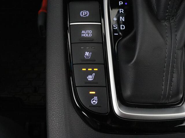 Hyundai IONIQ 1.6 GDi Premium+ | Stoelventilatie | Leder | Trekhaak | Camera | Memory | Infinity Sound | Adaptive cruise | Navigatie | Achterbankverwarming | Keyless | Full LED