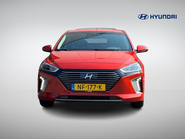 Hyundai IONIQ 1.6 GDi Premium | Schuif-/Kanteldak | Navigatie | Camera | Leder | Stuur- + Stoelverwarming | Geheugenstoel | Apple Carplay/Android Auto | Rijklaarprijs!