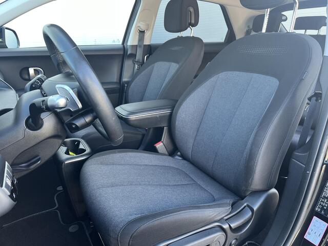 Hyundai IONIQ 5 Style 77.4 kWh Long Range / Dealer onderhouden / Fabrieks garantie tot 13-01-2028 / 1500 KG trekgewicht / Trekhaak /