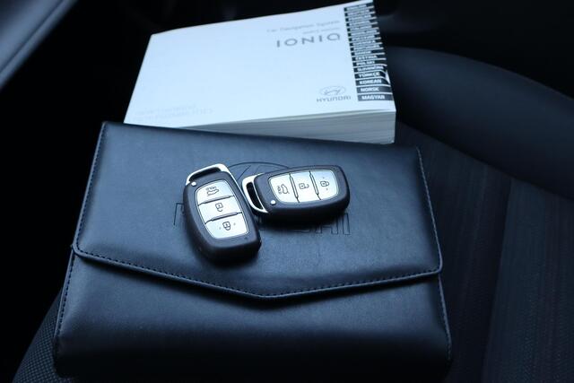 Hyundai IONIQ 1.6 GDi Comfort Navigatie, Apple Carplay, Camera, Cruise control