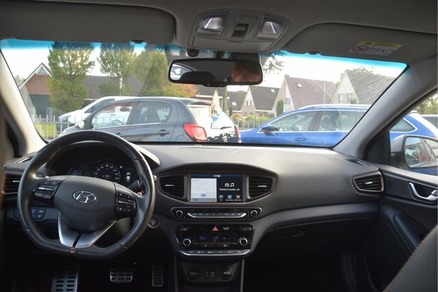 Hyundai IONIQ Premium EV Carplay | DAB | Keyless | LMV | Clima | Bluetooth | Pano