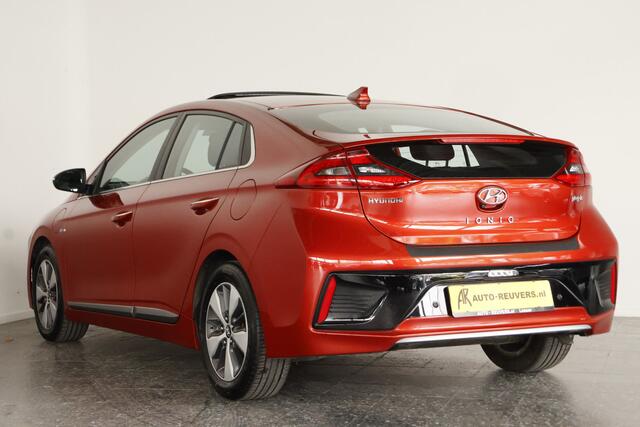 Hyundai IONIQ 1.6 GDi PHEV Premium / LED / Opendak / Navi / Cam / CarPlay