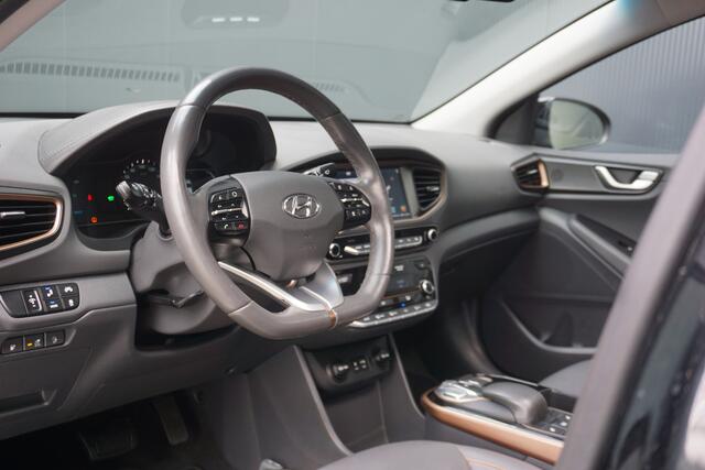 Hyundai IONIQ Premium EV | Origineel NL | Schuif-/kanteldak | Camera | Leder | Infinity Sound | Navigatie | Winter Pakket |