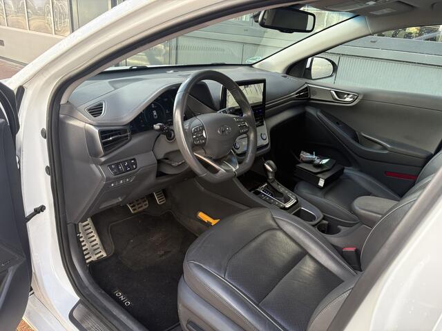 Hyundai IONIQ 1.6 GDi PHEV Premium TREKHAAK/LEDER/KEYLESS/CAMERA/PDC/WINTERPACK