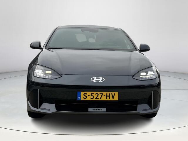 Hyundai IONIQ 6 Connect 77.4 kWh |Let op kilometerstand is nu 40932! | Automaat | Navigatie | adaptive Cruise Control | Climate control | Stoelverwarming | Rijklaar ! |