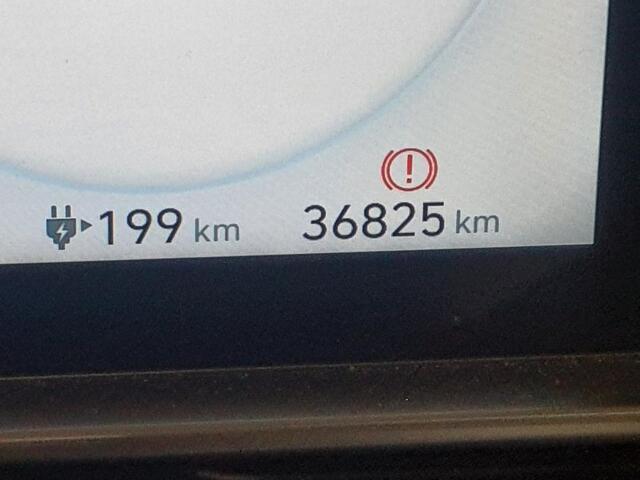 Hyundai IONIQ 6 Connect 77.4 kWh |Let op kilometerstand is nu 40932! | Automaat | Navigatie | adaptive Cruise Control | Climate control | Stoelverwarming | Rijklaar ! |