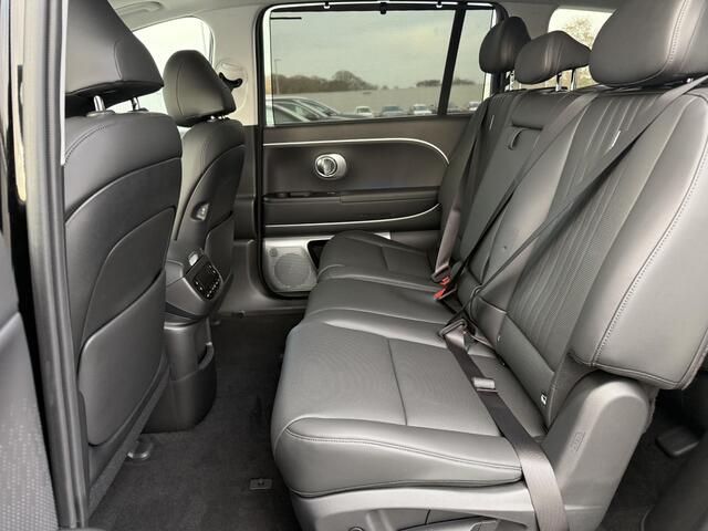 Hyundai IONIQ 9 Lounge AWD 7p. 110.3 kWh / Op Voorraad / Stoelmassage / Stoel- & Stuurverwarming / Stoelverkoeling Voor + Achter / glazen Schuif- & Kanteldak / 360 Camera /