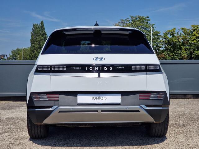 Hyundai IONIQ 5 Style 77.4 kWh | ¤15.305 KORTING | CAMERA | SENSOREN | NAVIGATIE | APPLE CARPLAY & ANDROID AUTO |