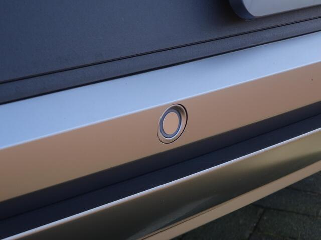 Hyundai IONIQ 5 Style 77.4 kWh | ¤15.305 KORTING | CAMERA | SENSOREN | NAVIGATIE | APPLE CARPLAY & ANDROID AUTO |