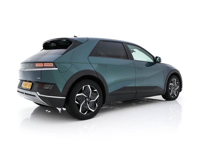 Hyundai IONIQ 5 Connect+ AWD 77.4 kWh [3-FASE] (INCL. BTW) AUT.* HEATPUMP | BOSE-AUDIO | FULL-LED | DIGI-COCKPIT | AMBIENT-LIGHT | DAB | SHIFT-PADELS | HEAT UP | NAVI-FULLMAP | KEYLESS | CAMERA | HEATED-COMFORTSEATS | ...*