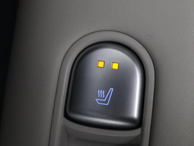 Hyundai IONIQ 5 Lounge 73kWh | Panoramadak | Stoelventilatie | Leder | Head-Up | Warmtepomp | 360 Camera | Achterbankverwarming | Adaptive cruise | Navigatie | Full LED | Carplay