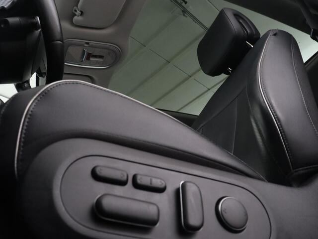 Hyundai IONIQ 5 Lounge 73kWh | Panoramadak | Stoelventilatie | Leder | Head-Up | Warmtepomp | Trekhaak | 360 Camera | Achterbankverwarming | Adaptive cruise | Navigatie | Full LED | Carplay