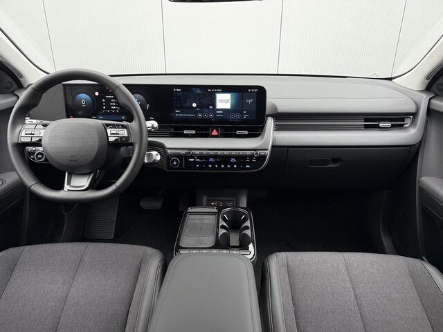 Hyundai IONIQ 5 Connect Limited 84 kWh / 1500 Voordeel / Stoel- & Stuurverwarming / Achteruitrijcamera / Parkeersensoren Voor + Achter /