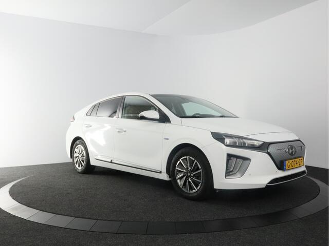 Hyundai IONIQ Premium EV 38 kWh | Facelift | Navi | Leder | 16'' velgen | Stoelen geventileerd/verwarmd |