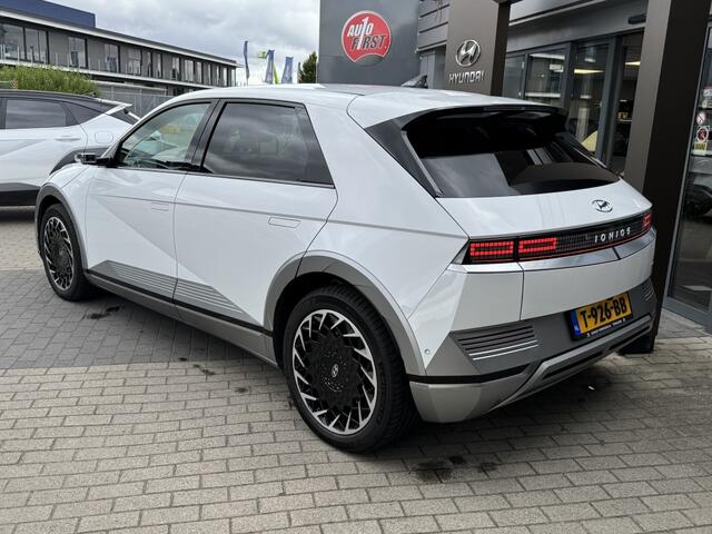 Hyundai IONIQ 5 Lounge AWD 77.4 kWh | digitale buiten spiegels | Lage km-stand |