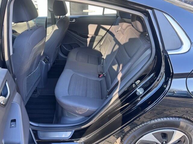 Hyundai IONIQ 1.6 GDi Comfort. Navi, Trekhaak. 5drs.