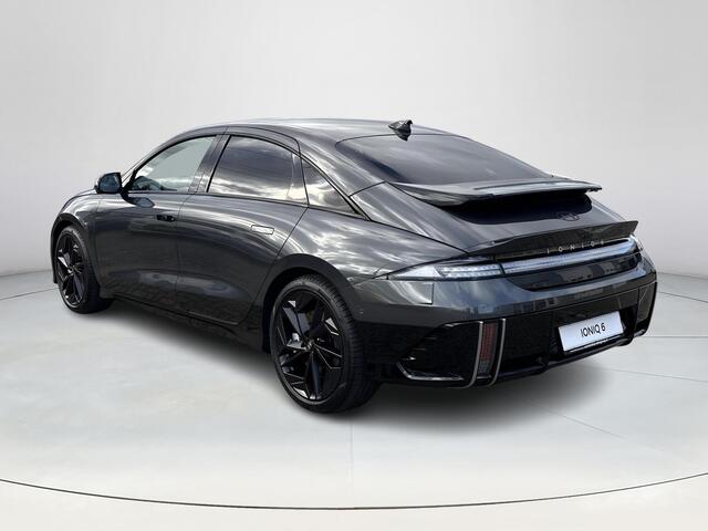 Hyundai IONIQ 6 Business 77.4 kWh Apple Carplay / Android Auto | Stoel & Stuur Verwarming | Camera | LED-Verlichting | Lichtmetaal | Elektrische Kofferklep |