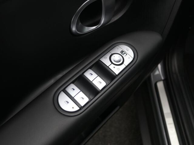 Hyundai IONIQ 5 Connect 73kWh / Warmtepomp / SoH 98,7% / WLTP bereik 481 km / CCS snel-laden / 3-Fase laden / Dealer onderhouden / Climate control / Stuurverwarming / Stoelverwarming / Adaptief cruise control / Lane assist / Dode hoek detectie / Keyless entry / Keyless