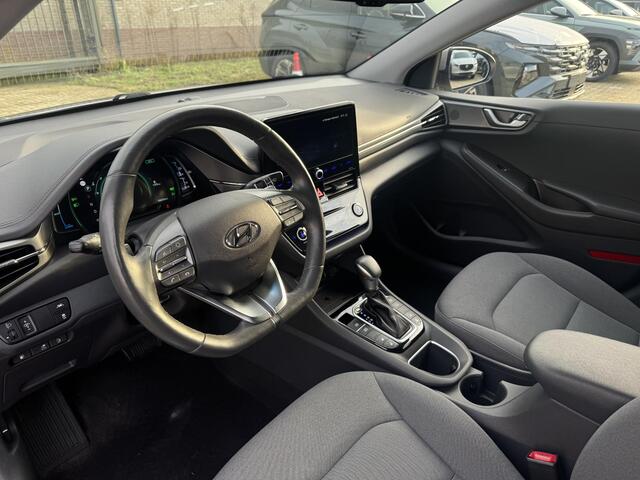 Hyundai IONIQ 1.6 GDi PHEV Comfort | Climate Control | Achteruitrijcamera | Stoel/Stuurverwarming | LED-Verlichting | Keyless Start/Entry | Adaptive Cruise Control |