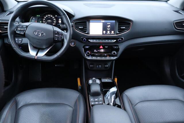 Hyundai IONIQ Premium EV 90% SOH, Navigatie, Camera, Cruise control, Climate control, Stoel- en stuurverwarming