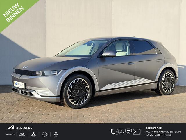 Hyundai IONIQ 5 Lounge 73kWh / Fabrieksgarantie tot 11-2026 / Dealer Onderhouden / HUD / BOSE / 360 Camera / Stoel Verwarming / Stoel Verkoeling / Stoel Ventilatie / Elektr. Stoelen + Memory / Achterbank Verwarming / Elektr. Achterklep / Dodehoek Detectie / Apple Carpl