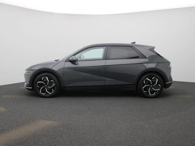 Hyundai IONIQ 5 58kWh Core | Achteruitrijcamera | Adaptive Cruise Control | CCS | Draadloos Opladen | Elektrische Achterklep | Elektrisch Verstelbare Bestuurdersstoel | Stoelverwarming | Verschuifbare achterbank |