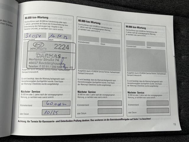 Hyundai IONIQ 5 Connect 73kWh Automaat / Fabrieksgarantie t/m 12-2026 / SOH 100% / Dealer onderhouden / Warmtepomp / Apple Carplay/Android auto / Stoel-/Stuurverwarming / Adaptieve Cruise Control / Navigatie / Elektrische Achterklep / 20" Lounge LM wielen /