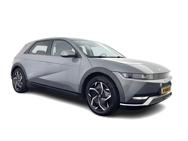 Hyundai IONIQ 5 Connect 73kWh [ 3-Fase ] {SOH-100%} (INCL-BTW) Aut *LEATHER-FABRIC | FULL-LED | DIGI-COCKPIT | AMBIENT-LIGHT | DAB | SHIFT-PADDLES | HEAD-UP | NAVI-FULLMAP | KEYLESS | CAMERA | HEATED-COMFORTSEATS | TOWBAR*
