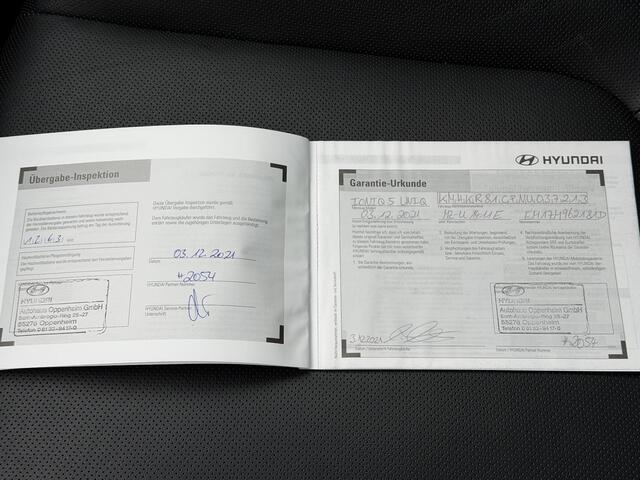 Hyundai IONIQ 5 Lounge AWD 73kWh Automaat / SOH 100% / Dealer onderhouden / Fabrieksgarantie tot 12-2026 / 8 jaar batterij garantie / Warmte Pomp / 360 Camera / BOSE / HUD / Navigatie / Elektr. Stoelen + Memory / Stoelverwarming / Stoelventilatie / Adaptieve cruise /