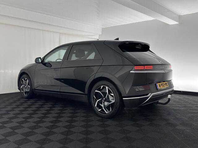 Hyundai IONIQ 5 Connect+ 73kWh INCL-BTW) Aut *HEATPUMP | LEATHER-FABRIC | BOSE-AUDIO | FULL-LED | DIGI-COCKPIT | AMBIENTLIGHT | DAB | SHIFTPADDLES | HEAD-UP | NAVI-FULLMAP | KEYLESS | CAMERA | HEATED-COMFORTSEATS | TOWBAR