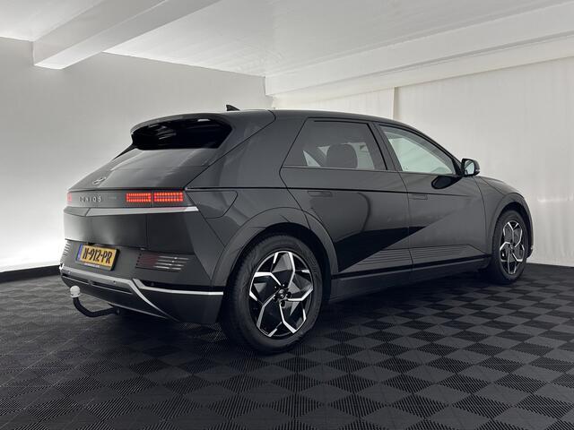 Hyundai IONIQ 5 Connect+ 73kWh INCL-BTW) Aut *HEATPUMP | LEATHER-FABRIC | BOSE-AUDIO | FULL-LED | DIGI-COCKPIT | AMBIENTLIGHT | DAB | SHIFTPADDLES | HEAD-UP | NAVI-FULLMAP | KEYLESS | CAMERA | HEATED-COMFORTSEATS | TOWBAR