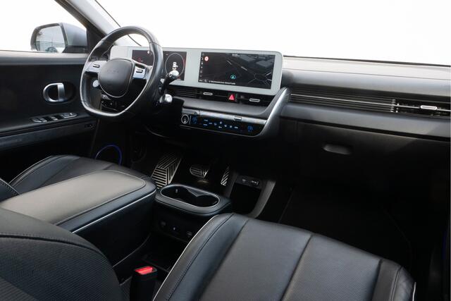 Hyundai IONIQ 5 Lounge 73kWh SOH 100% Panoramadak/ Leer/ Head up/ 360 Camera/ Full led/ Carplay/ Stoel-stuurverwarming/ Ambience verlichting/ Voetenbankje