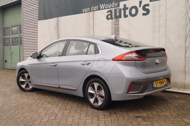 Hyundai IONIQ Premium EV -SOH95%-LEER-S.DAK-NAVI-CAM-PDC-ECC-