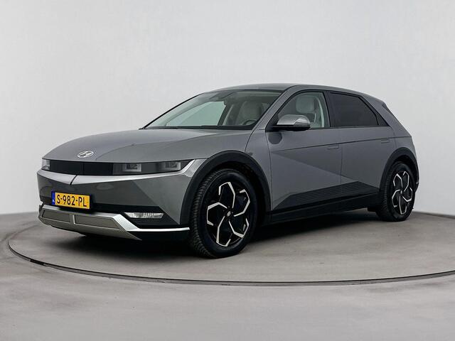 Hyundai IONIQ 5 Connect+ 77.4 kWh | Apple Carplay/Android Auto | SOH 97% | Achteruitrij Camera | lederen Bekleding | LM velgen 19" | Elektrische Stoelen |