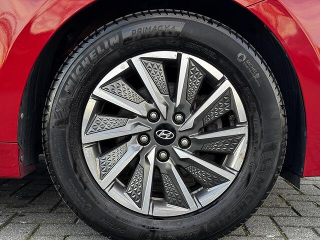 Hyundai IONIQ Comfort EV 38 kWh / Soh 100 % / NL auto / Dealeronderhouden / Navigatie / Parkeersensoren v+a /