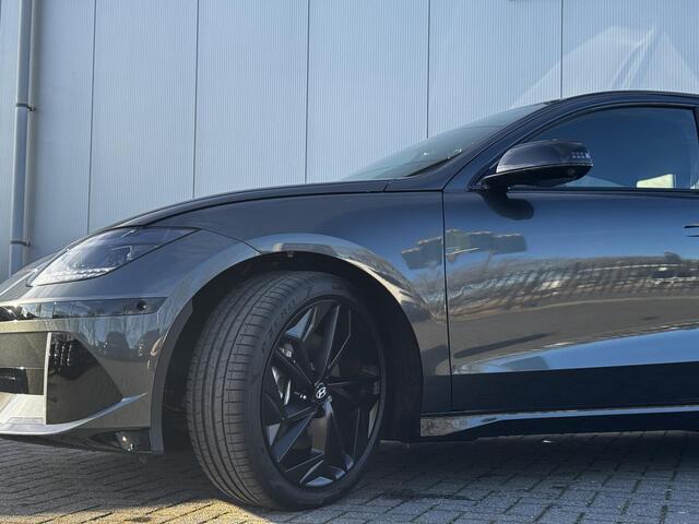 Hyundai IONIQ 6 Business 77.4 kWh / Demo met ¤ 2.000,- voordeel / Bose / 20" LM / 360 Camera / Stoelverwarming v + a / Led verlichting / Blind Spot /